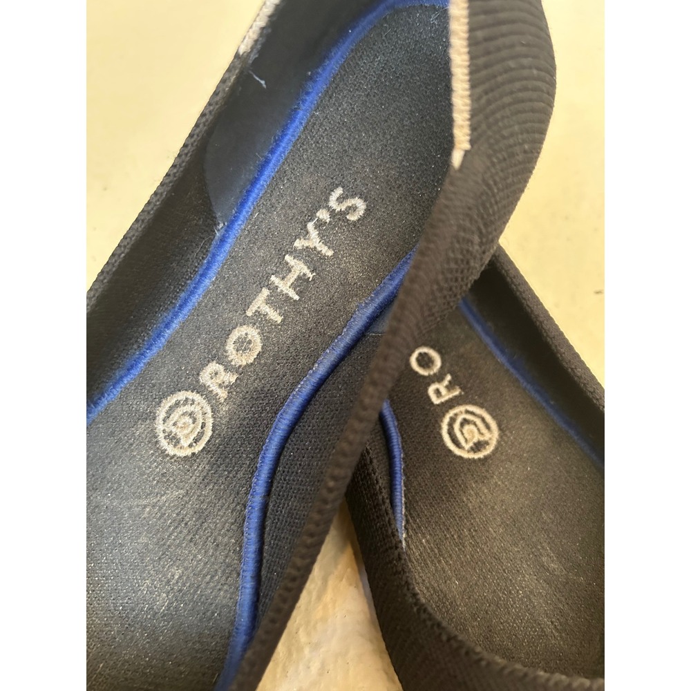 Rothys The Point Black Solid Pointed Toe Knit Flats Womens 7.5 Machine Washable - Picture 2 of 7
